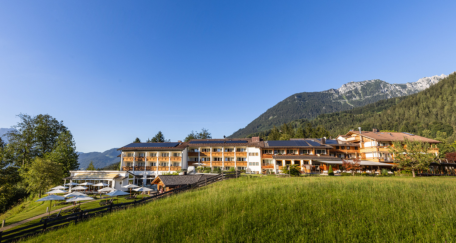 Alm- & Wellnesshotel Alpenhof-0