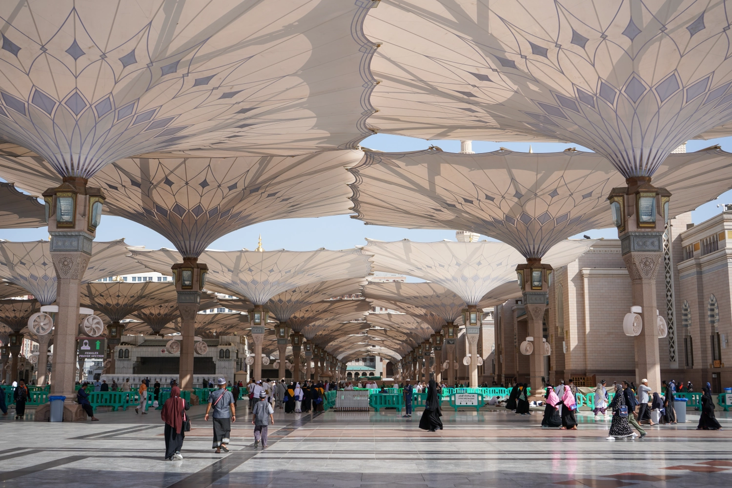 Sichersten Städte für Alleinreisende 2024 Medina