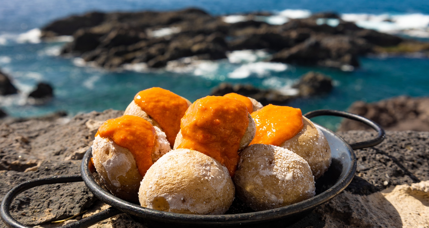 Papas con Mojo (c) Turismo de Islas Canarias header