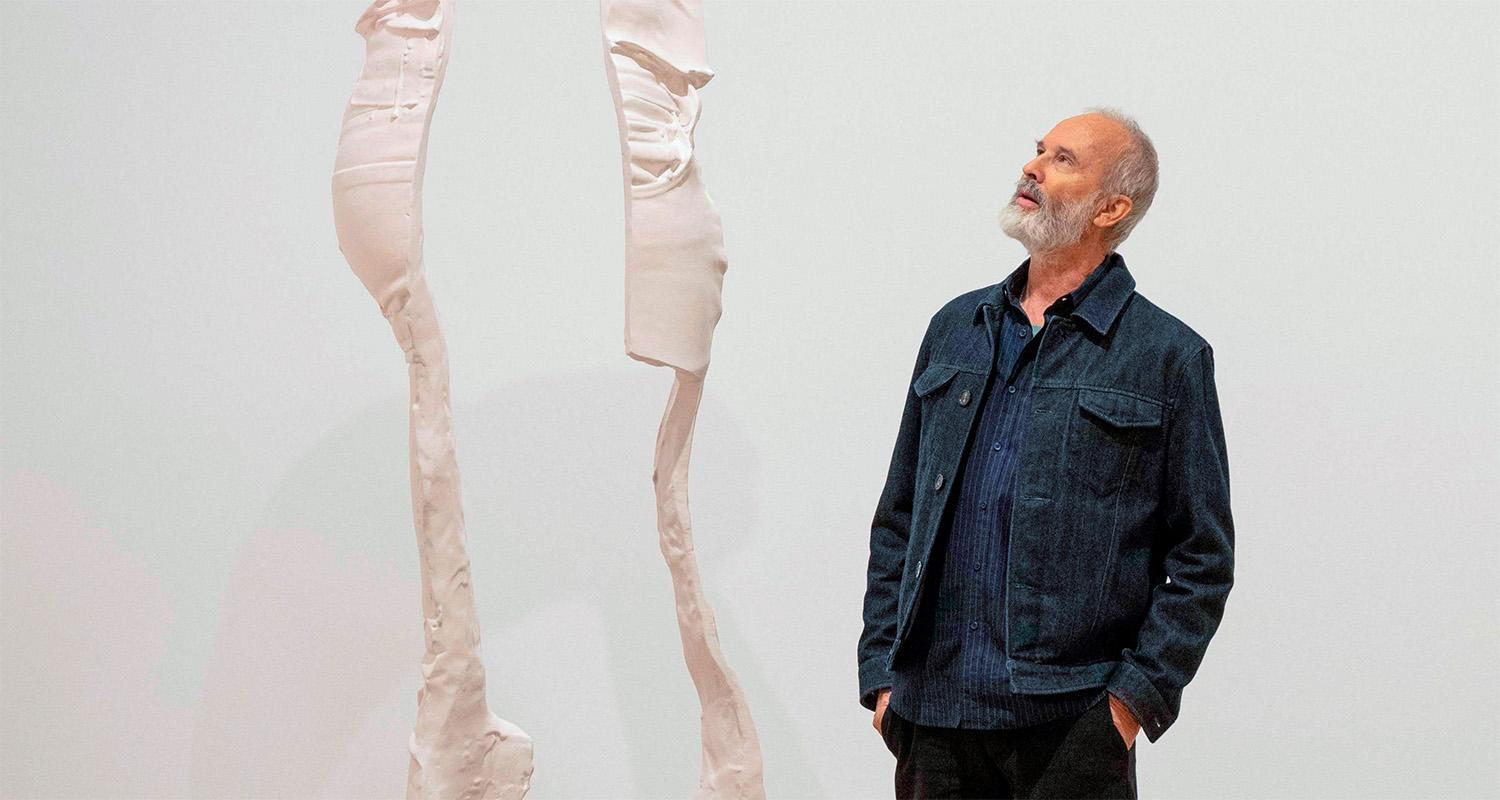 Interview: Ask a frequent Traveler – Erwin Wurm