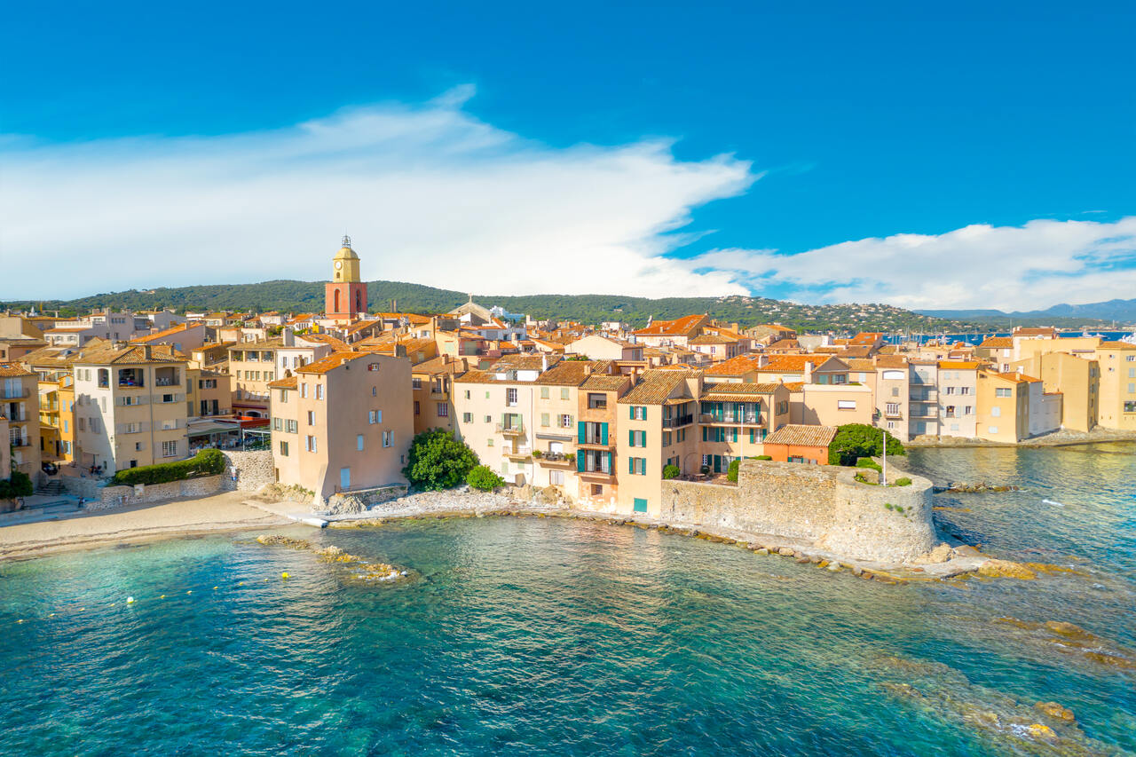 St. Tropez Hafen, c Shutterstock